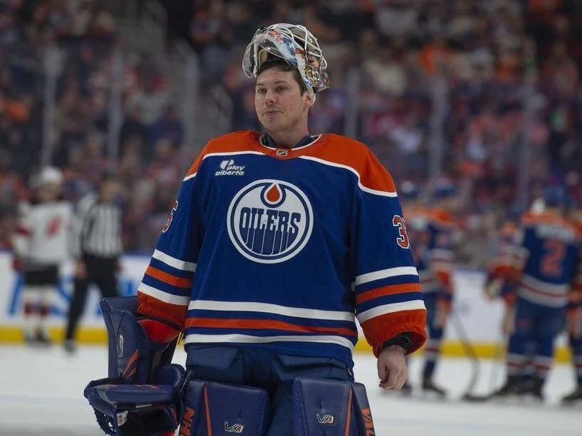 Edmonton Oilers goaltender Tristan Jarry plays his his first home game with the Oilers against the New Jersey Devils at Rogers Place on Tuesday, January 20, 2026.