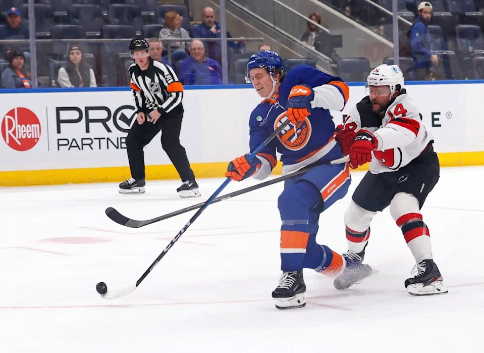 Calum Ritchie scores a goal as Luke Glendening tries to defend during the third period of the Islanders’ 9-0 blowout win over the Devils on Jan. 6, 2026 at UBS Arena. Robert Sabo for NY Post