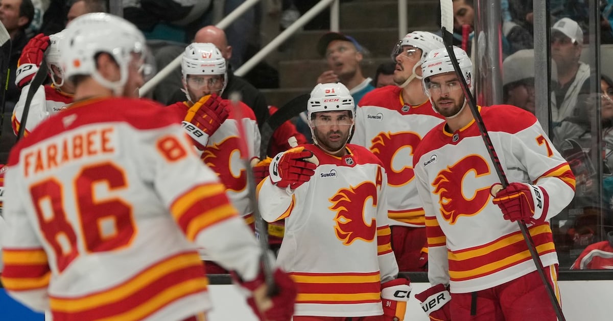 Nazem Kadri scores twice to lead Calgary Flames over San Jose Sharks