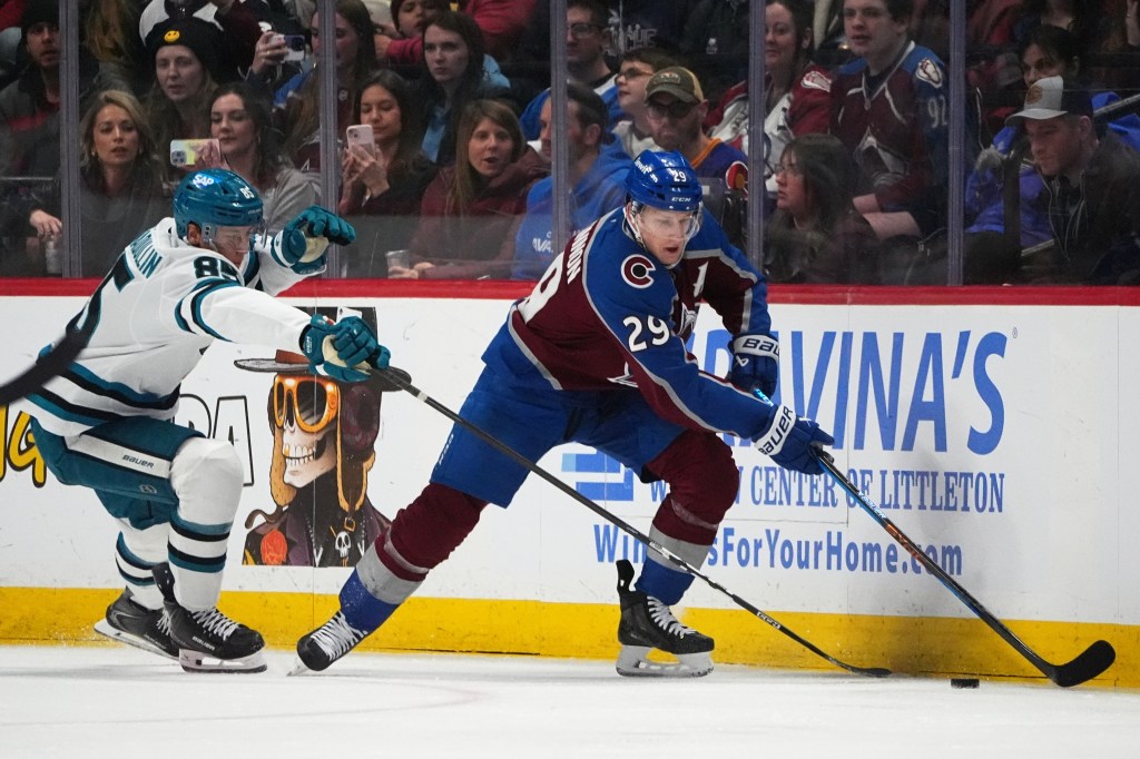 Colorado Avalanche defeat Sharks 4-2 at Ball Arena ahead of Olympic break