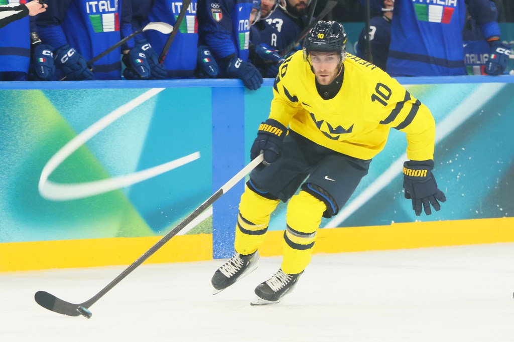 San Jose Sharks' Alex Wennberg has valuable role for Sweden at Olympics