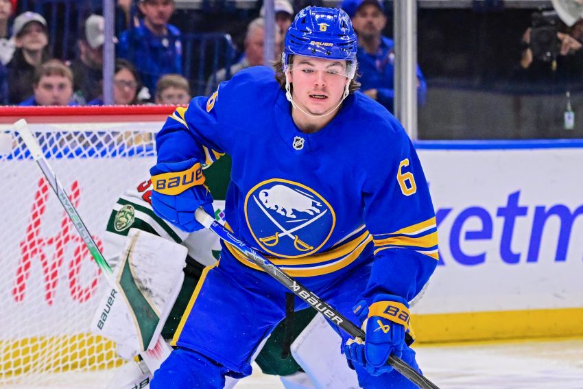 Sabres’ Zach Benson leaves win over Panthers with injury