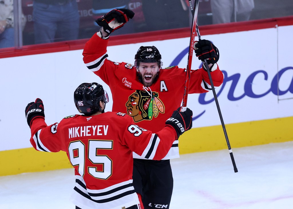Chicago Blackhawks veterans brace for NHL trade deadline