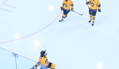 Women’s ice hockey dominates Brown in first game of ECAC Quarterfinals