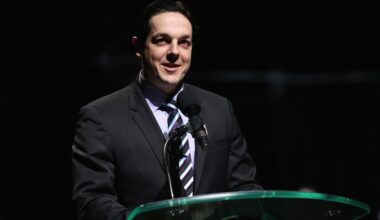 Philadelphia Flyers' Daniel Brière Is Falling into the Chuck Fletcher Trap - The Hockey Writers - Philadelphia Flyers