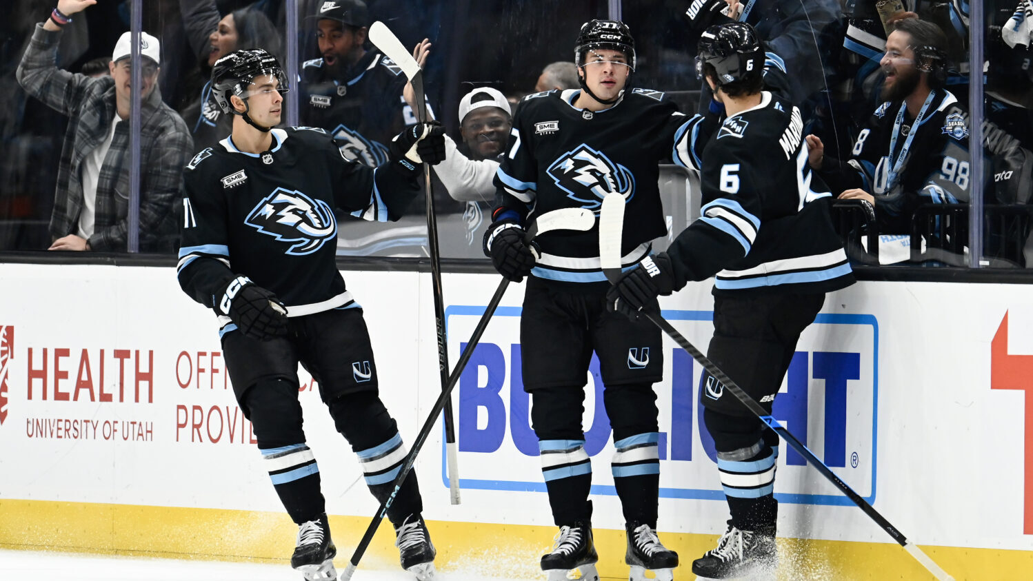 Utah Mammoth vs Canucks blog JJ Peterka Dylan Guenther...