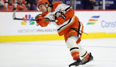 Beckett Sennecke has ‘a chance to be off the charts.’ The Ducks already like what they see