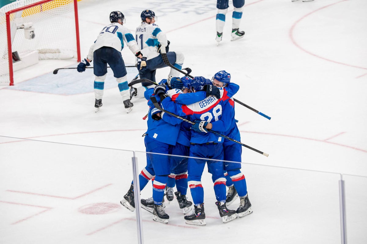 What we saw on Day 1 of Olympic men’s hockey: Slovakia stuns Finland, Landeskog returns