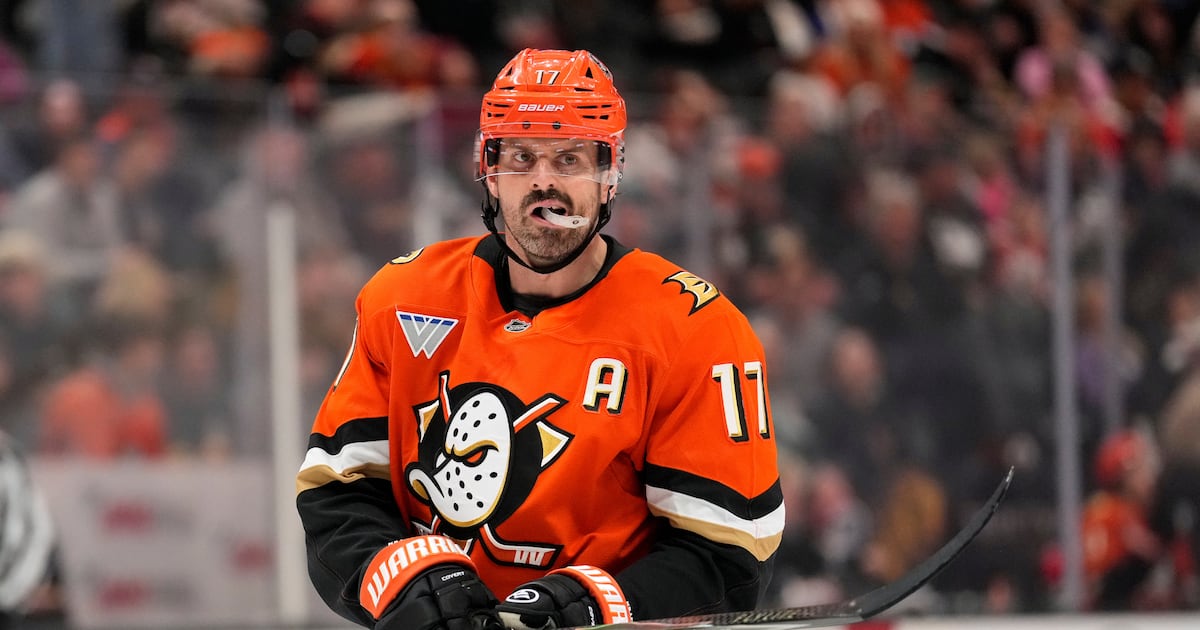 Oilers’ offense too much for Ducks to handle – Annenberg Media