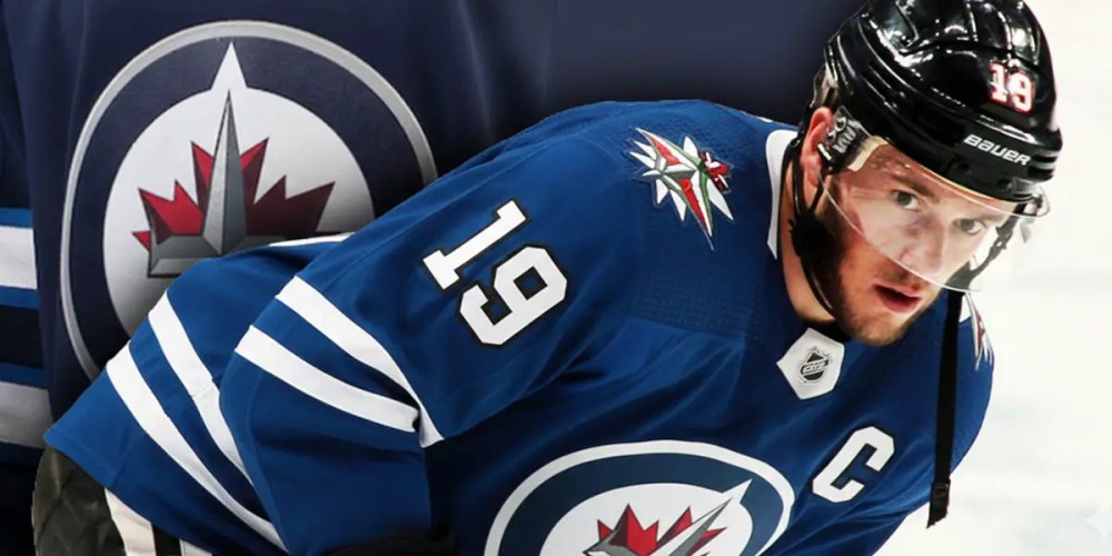 Jonathan Toews Winnipeg Jets