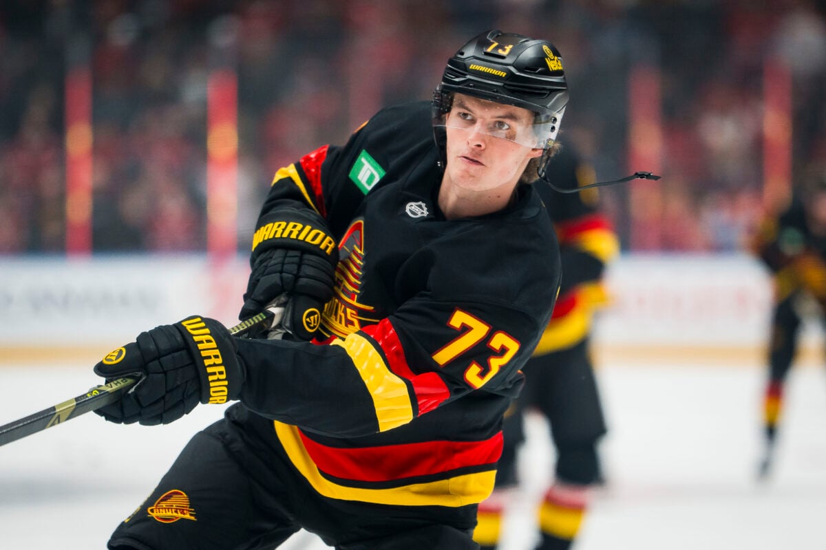 Lukas Reichel Vancouver Canucks