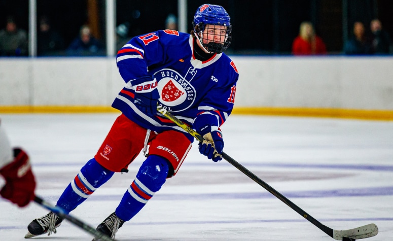 Holderness is back in the top 10