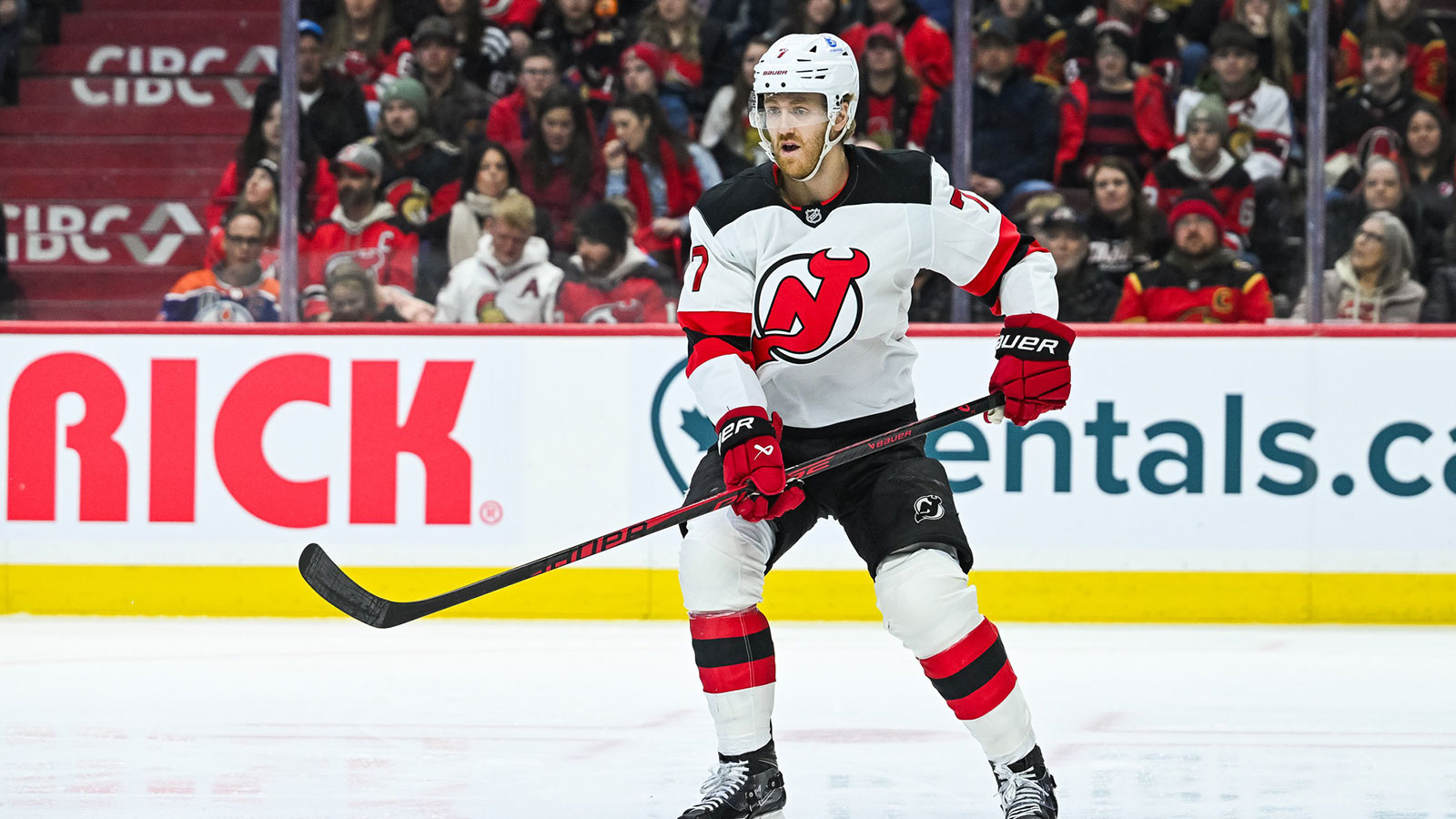  New Jersey Devils defenseman Dougie Hamilton (7) tracks the play against the Ottawa Senators during the first period at Canadian Tire Centre