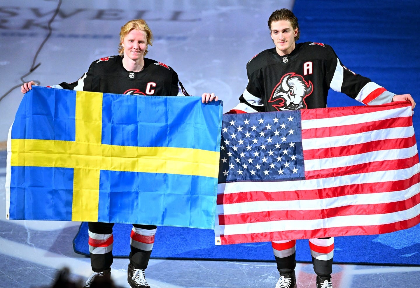 Rasmus Dahlin, Tage Thompson