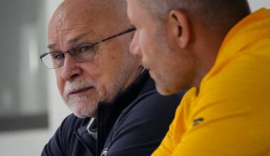 Nashville Predators GM stepping down