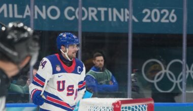 Auston Matthews will rejoin Toronto Maple Leafs Wednesday; status unclear vs. Lightning