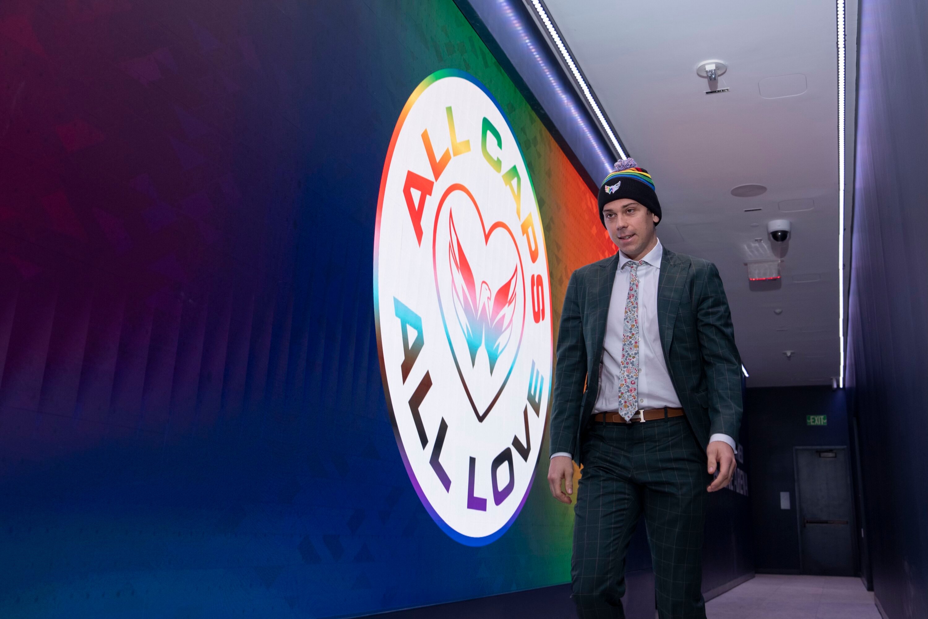 Washington Capitals center Dylan Strome arrives for the game wearing a Pride-themed beanie. Photo courtesy of Jess Rapfogel.