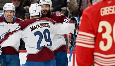 MacKinnon scores twice, Avalanche blank Red Wings 5-0