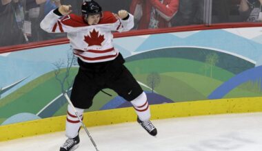 Flyers TV analyst Hartnell pulling for Crosby, but only for the Olympics