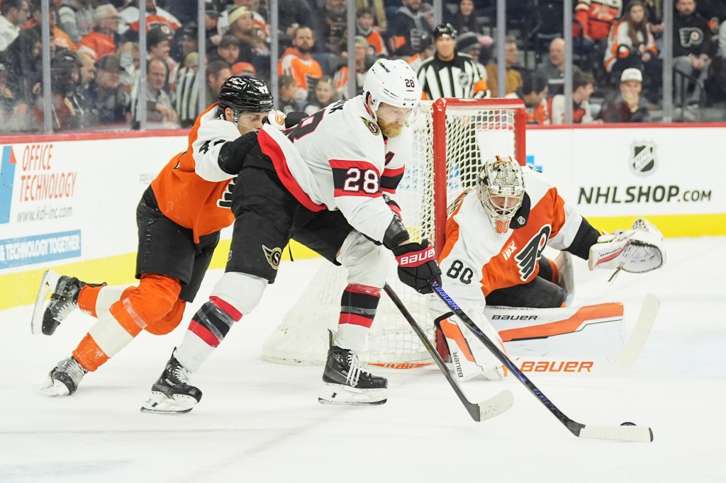 Flyers rally late for tie but lose to Senators in overtime