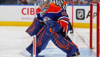 Oilers' Knoblauch Doing No Favours for Tristan Jarry's Confidence - The Hockey Writers - Edmonton Oilers