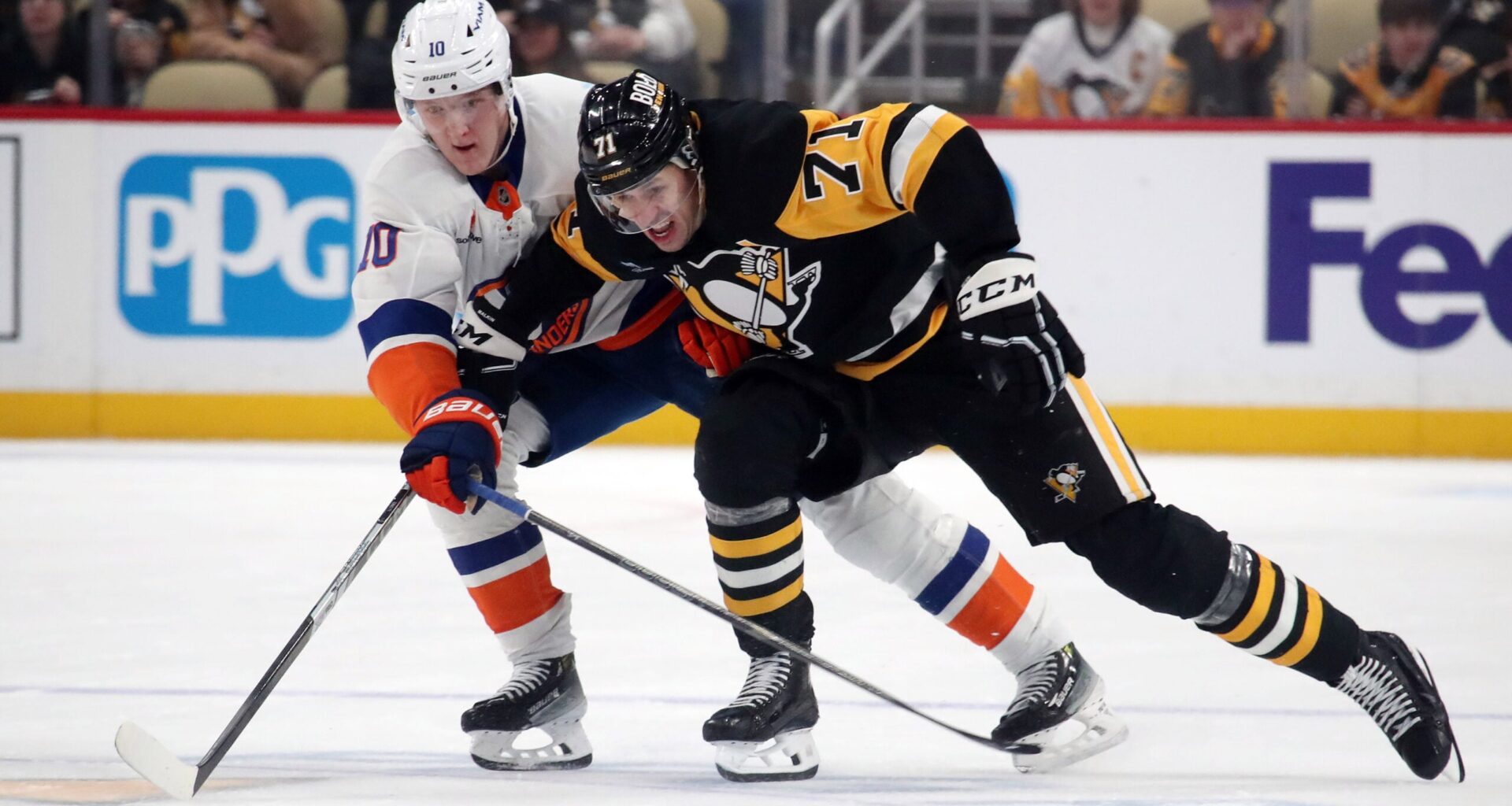 Pittsburgh Penguins visit Long Island to Face the Islanders