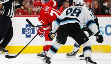 Mammoth and Red Wings Meet Wednesday