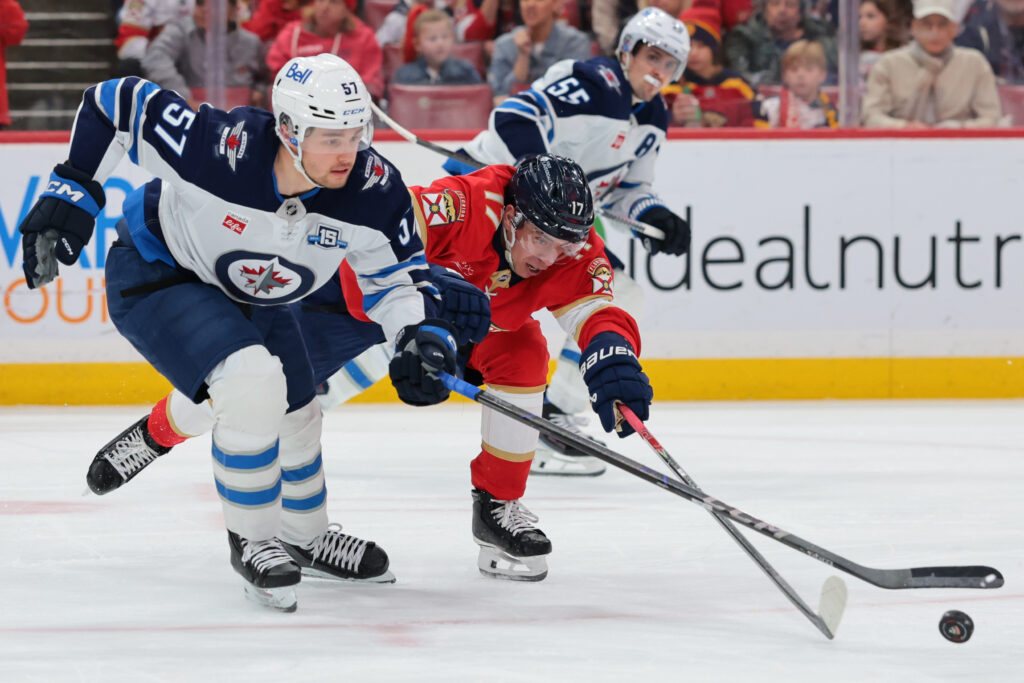 Jets Reassign Elias Salomonsson, Isaak Phillips – Pro Hockey Rumors