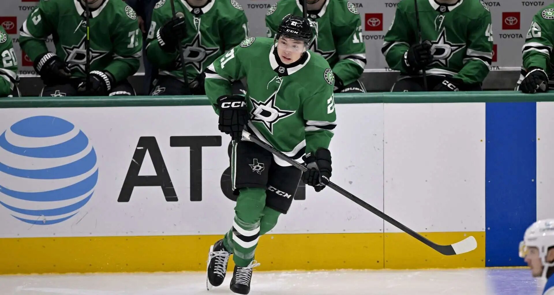 Pittsburgh Penguins Land Jason Robertson In Blockbuster NHL Trade Idea