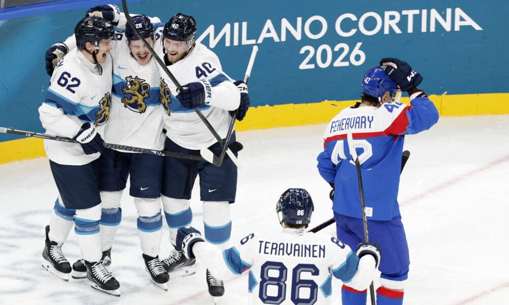 Deen's Daily: Avs Produce on First Day; Concerns Before Playoffs; Hometown Remix Jerseys