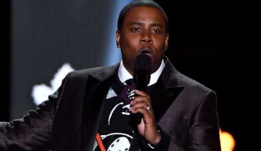 Kenan Thompson Sparks 'Mighty Ducks 4' Talk at NHL Game