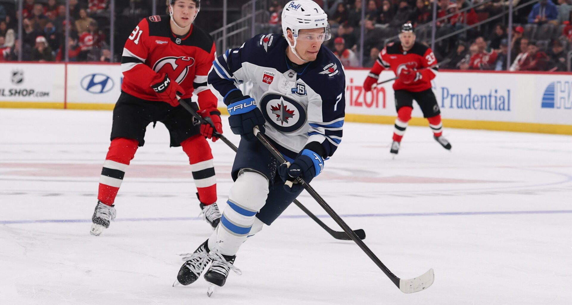 Winnipeg Jets Vladislav Namestnikov Out Week-to-Week With Lower-Body Injury - The Hockey Writers - Winnipeg Jets