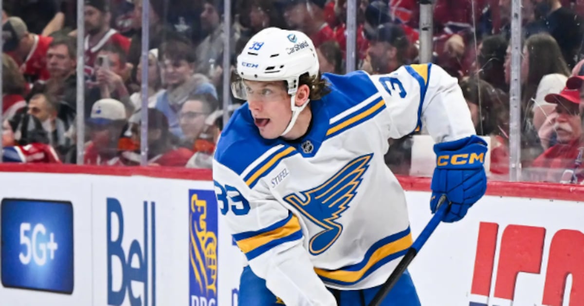 New York Islanders acquire forward Matt Luff from St. Louis Blues for forward Julien Gauthier
