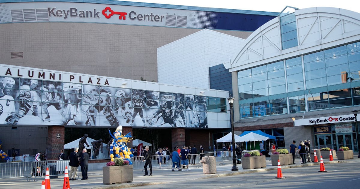 Buffalo Sabres begin talks on new KeyBank Center lease, upgrades
