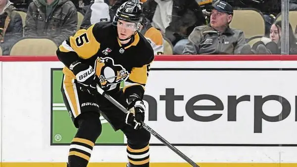 Penguins defenseman Ryan Shea finds his spot