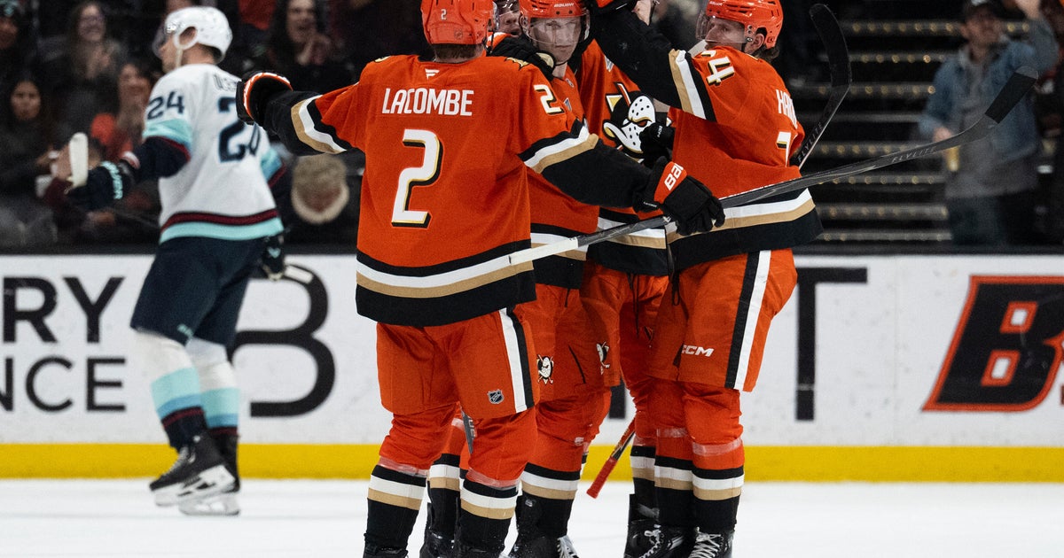 Gauthier gets 25th goal and surging Ducks beat Kraken 4-2 to move closer to Pacific Division lead