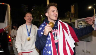 US men's hockey team visits Trump at the White House