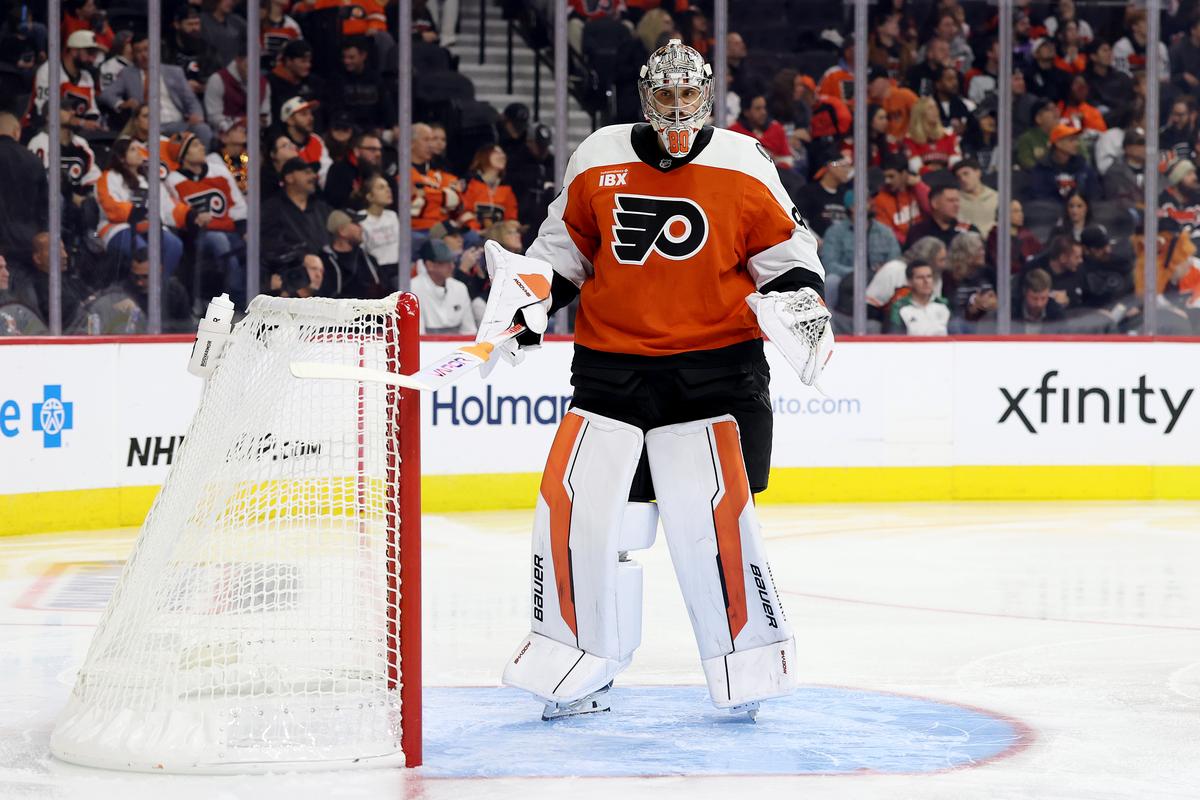 Flyers Tie It Late, Fall in OT