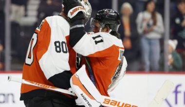 Vladar, Konecny Help Flyers Hold Off Bruins