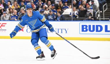 Blues deal Bjugstad to Devils