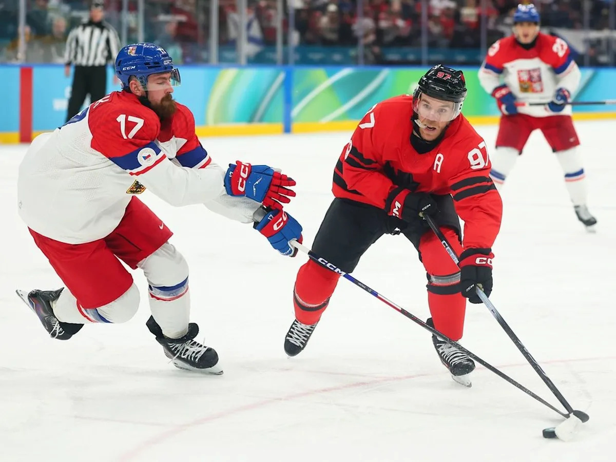 Edmonton Oilers keeping a close eye on Connor McDavid at the Olympics