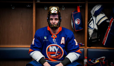 Horvat Earns Third Iron Man Mask as Isles Top Penguins 5-4 in Overtime