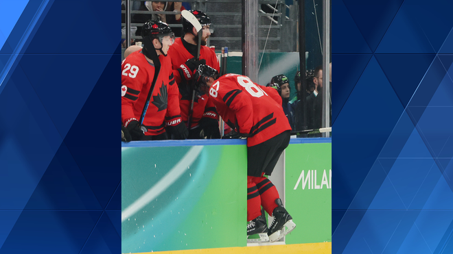 MILAN, ITALY - FEBRUARY 18: Sidney Crosby #87 of Team Canada returns to the bench in the second period during the Men's Quarterfinals Playoff match between Canada and Czechia on day 12 of the Milano Cortina 2026 Winter Olympic games at Milano Santagiulia Ice Hockey Arena on February 18, 2026 in Milan, Italy. (Photo by Bruce Bennett/Getty Images)