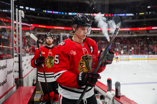 Chicago Blackhawks defenseman Connor Murphy (5) walks to the ice for warm-ups before the first period against the San Jose Sharks at the United Center Monday Feb. 2, 2026 in Chicago. (Armando L. Sanchez/Chicago Tribune)