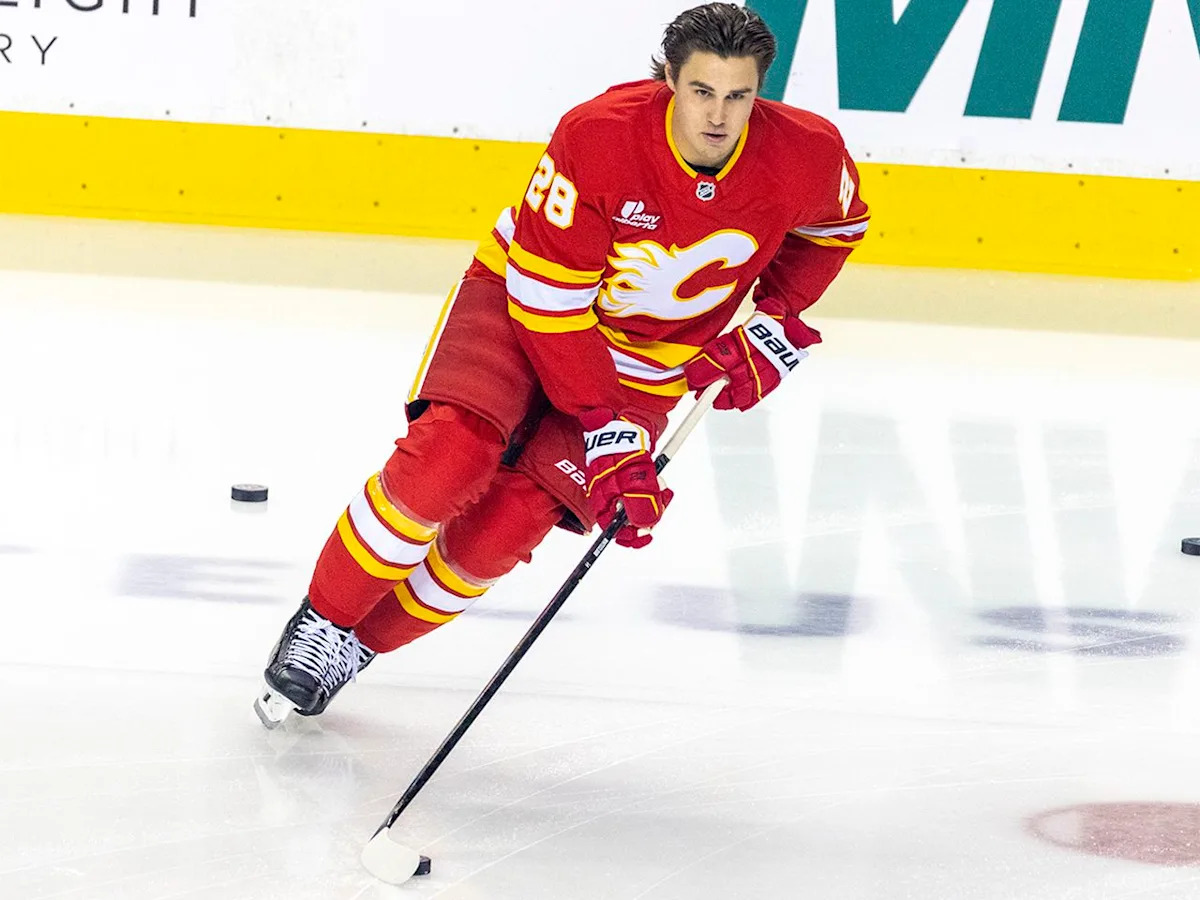 How an old pal has helped Zach Whitecloud feel at home with the Flames