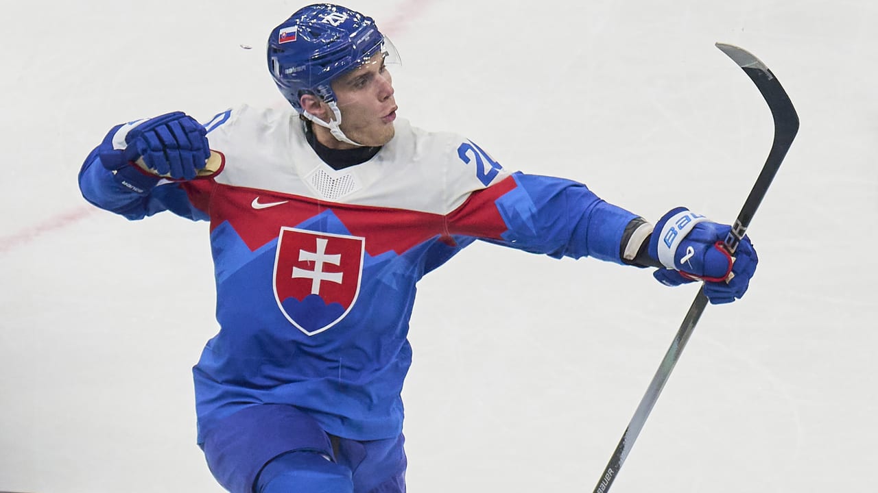 NHL EDGE stats behind Slafkovsky’s breakout season