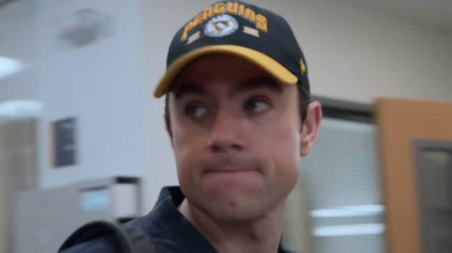 Frank Langdon wearing Penguins hat on The Pitt