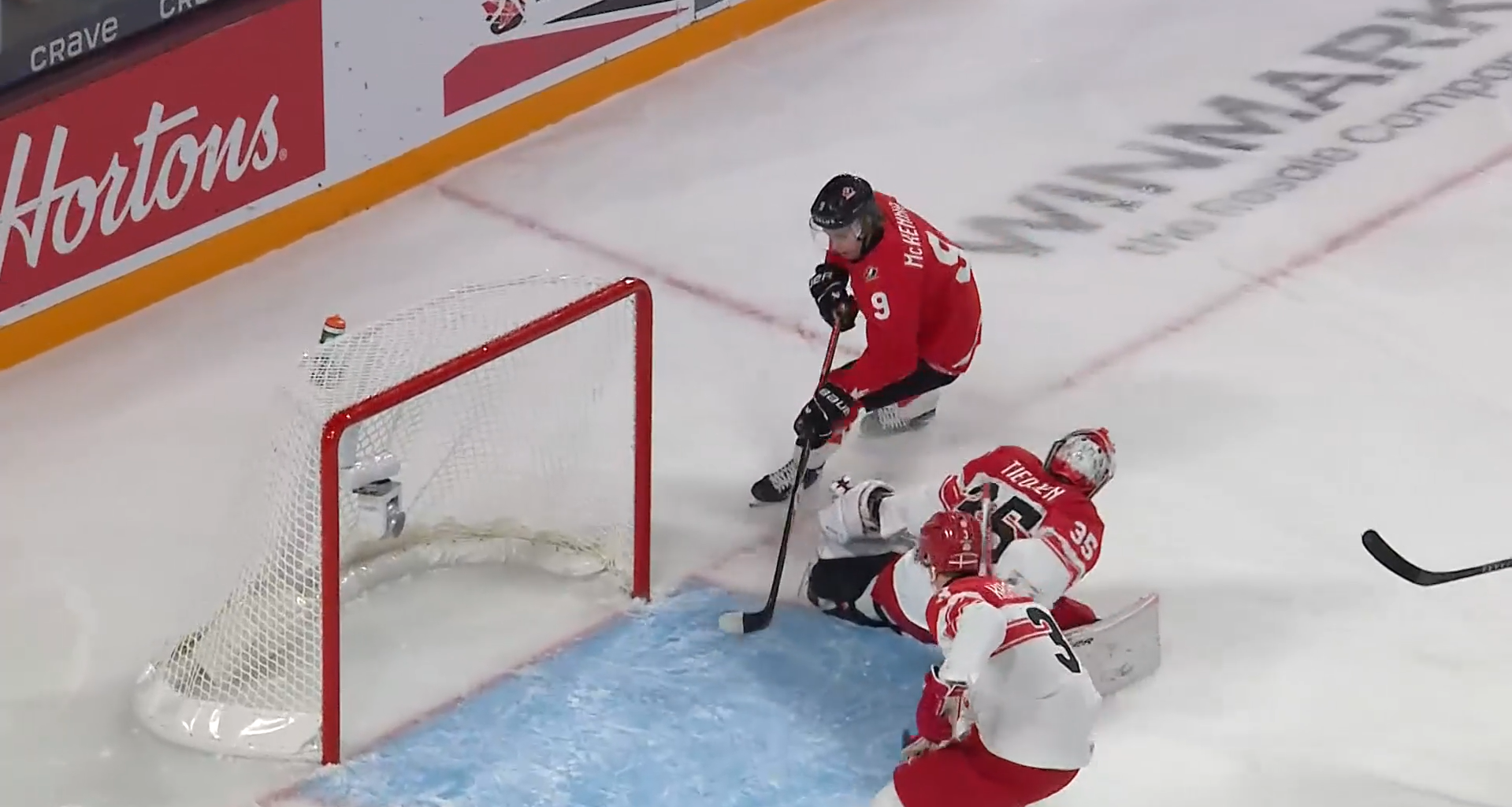 Lapointe's Echos: Gavin McKenna, Alberts Smits, and William Hakansson