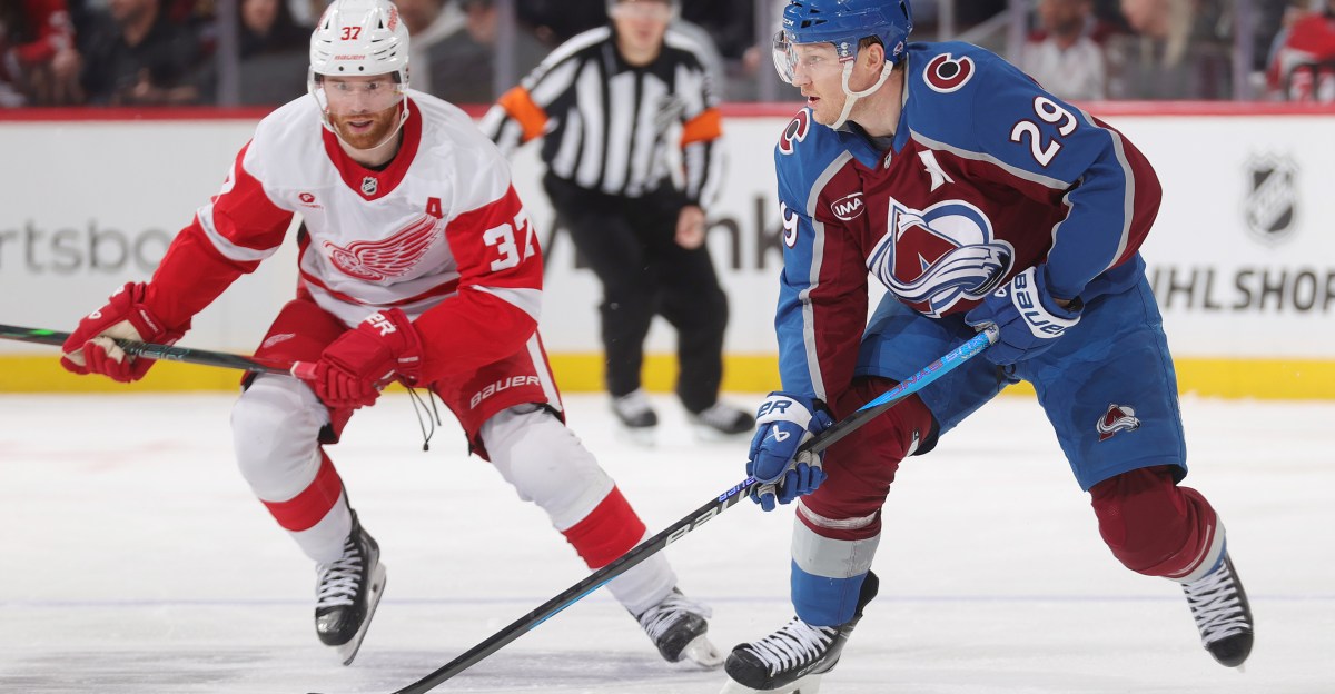 Open Thread: Colorado Avalanche vs. Detroit Red Wings (7:00 p.m.)