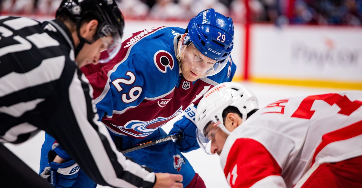 Preview: Red Wings visit Avalanche in a quick rematch